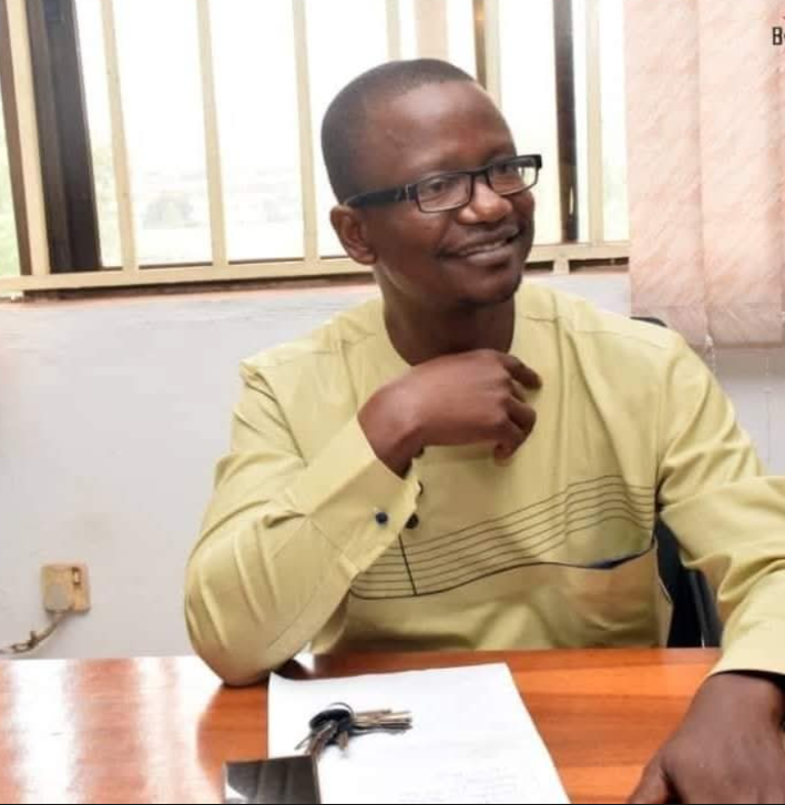 BAR. MARK AKUNNA EZE, LL.B, B.L, LL.M, M.Sc.